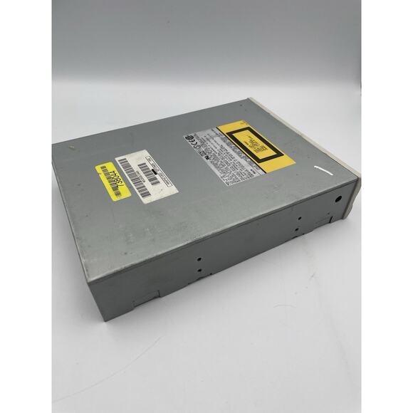 1995 Matsushita-Kotobuki CD-ROM Drive CR-581-J - ATA/ATAPI-4 (Ultra ATA/33) - Picture 5 of 7